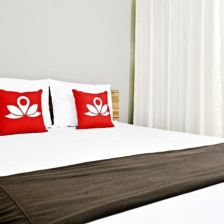 Zen Rooms Mampang Prapatan Jakarta Exterior photo